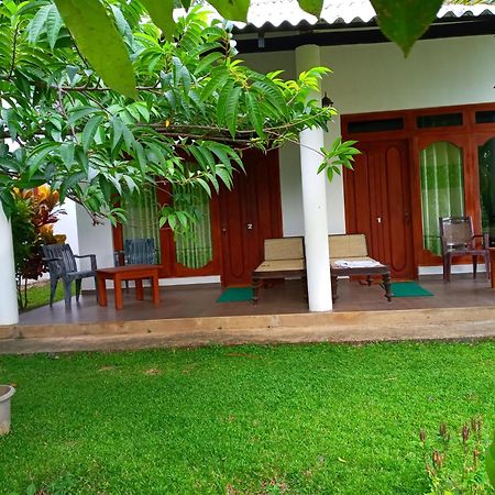 Hideaway Homestay Habarana Exterior foto