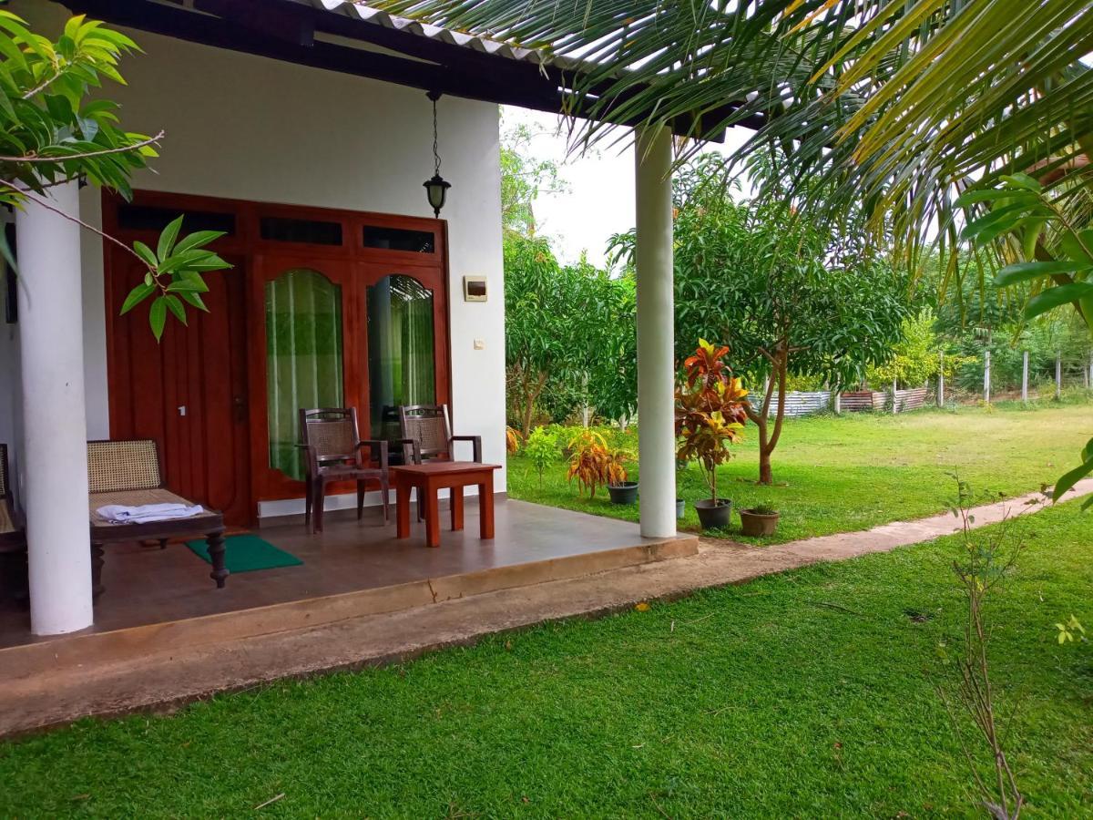 Hideaway Homestay Habarana Exterior foto